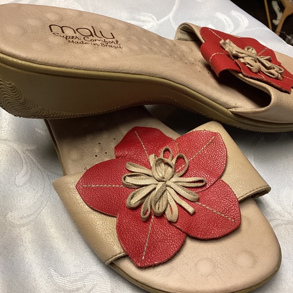 Women's Malu RED Leather Low Wedge Heel Slides Slip on Sandals Size 9. Comfort - Picture 6 of 7